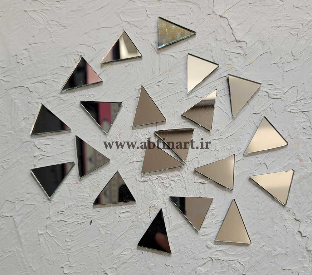 آیینه مثلثی
